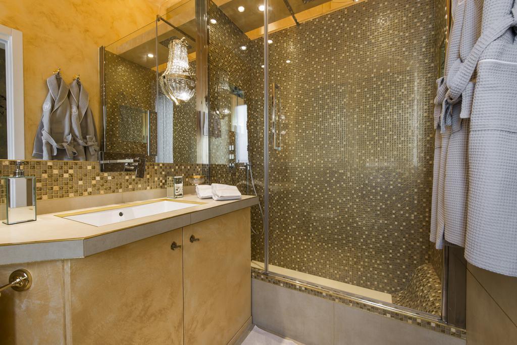 Apartment Bnbutler - Broletto 39 - A Few Steps To The Duomo And La Scala Mailand